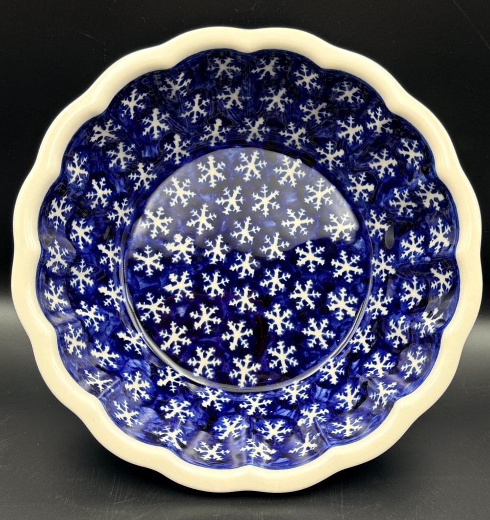 Boleslawiec Polish Pottery Fluted Cobalt Blue Snowflake Serving Bowl Christmas